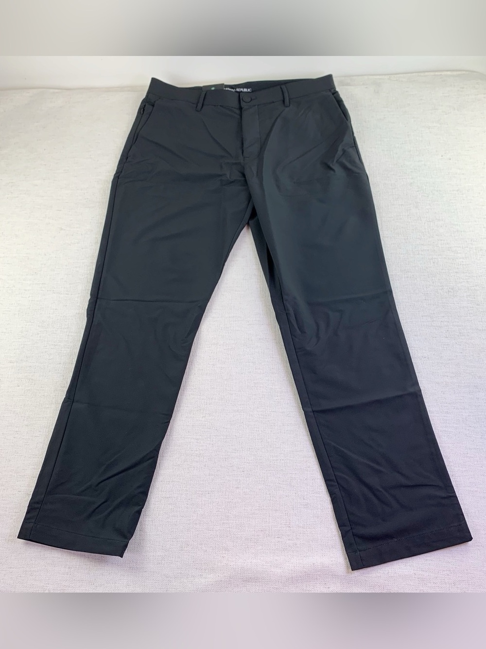 Banana republic New Men's flat front straight performance pants in black 32x30